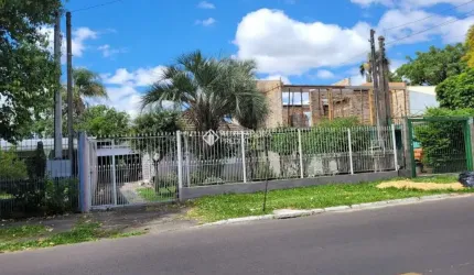 Casa com 3 quartos à venda na Rua Bagé, 904, Niterói, Canoas, 484 m2 por R$ 550.000