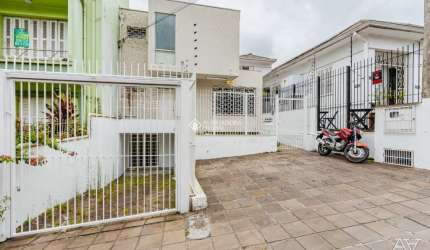 Casa com 7 quartos à venda na Avenida Cristóvão Colombo, 2586, Floresta, Porto Alegre, 293 m2 por R$ 1.600.000
