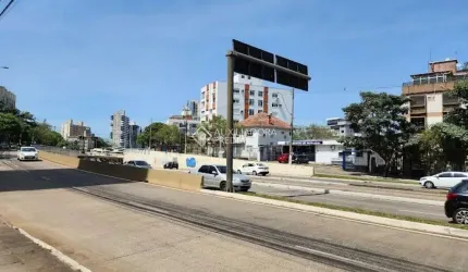 Casa com 3 quartos à venda na Avenida Carlos Gomes, 2029, Petrópolis, Porto Alegre, 221 m2 por R$ 2.500.000