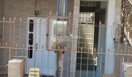 Casa com 3 quartos à venda na Aristides Joaquim do Nascimento, 20, Vila Nova, Porto Alegre, 70 m2 por R$ 319.990