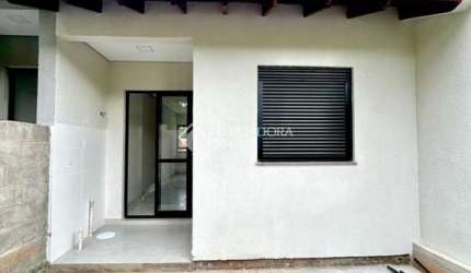 Casa com 2 quartos à venda na Avenida César Cambruzzi, 906, Nossa Chácara, Gravataí, 44 m2 por R$ 290.000