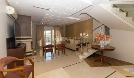 Casa com 3 quartos à venda na Rua Ana Maria, 614, Fátima, Canoas, 326 m2 por R$ 1.379.000