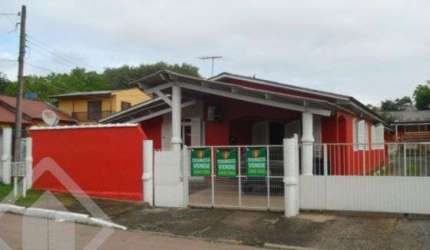 Casa em condomínio fechado com 5 quartos à venda na Beco dos Kulzer, 247, Estância Velha, Canoas, 440 m2 por R$ 530.000