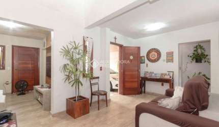 Casa com 4 quartos à venda na Rua das Andorinhas, 173, Igara, Canoas, 200 m2 por R$ 635.999