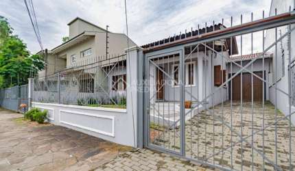 Casa com 2 quartos à venda na Avenida Doutor Severo da Silva, 783, Estância Velha, Canoas, 118 m2 por R$ 740.000