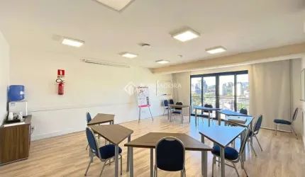 Casa comercial à venda na Rua Senador Annibal Di Primio Beck, 50, Boa Vista, Porto Alegre, 300 m2 por R$ 1.700.000