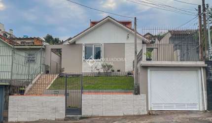 Casa com 4 quartos à venda na Rua Ângelo Crivellaro, 84, Jardim do Salso, Porto Alegre, 173 m2 por R$ 1.300.000