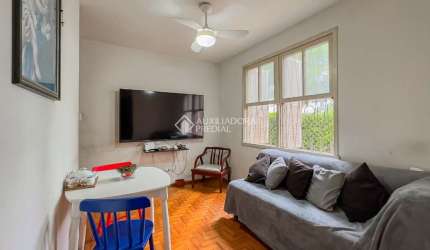 Apartamento com 2 quartos à venda na Rua Roque Calage, 180, Passo da Areia, Porto Alegre, 51 m2 por R$ 240.000