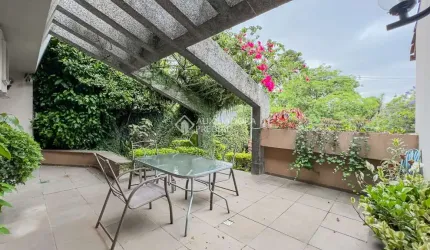 Casa com 3 quartos à venda na Rua João Paetzel, 1730, Chácara das Pedras, Porto Alegre, 356 m2 por R$ 2.195.000