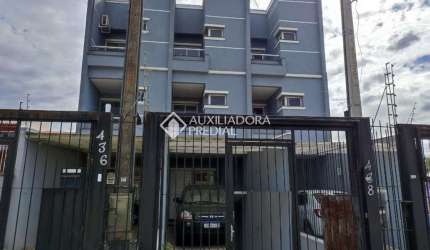 Casa com 3 quartos à venda na Rua Irmã Teresilda Steffen, 438, Mário Quintana, Porto Alegre, 132 m2 por R$ 450.000