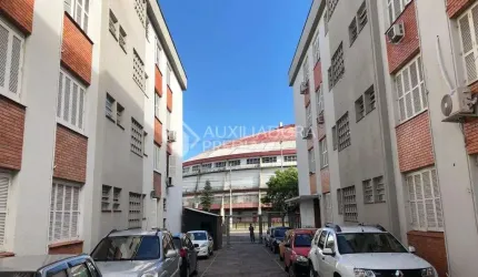 Apartamento com 2 quartos à venda na Avenida Padre Cacique, 724, Praia de Belas, Porto Alegre, 74 m2 por R$ 234.000