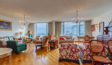 Apartamento com 4 quartos à venda na Praça Dom Feliciano, 126, Centro Histórico, Porto Alegre, 207 m2 por R$ 1.005.000