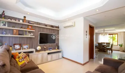 Casa com 3 quartos à venda na Rua Paulino Chaves, 109, Santo Antônio, Porto Alegre, 263 m2 por R$ 1.180.000