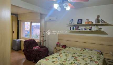 Apartamento com 3 quartos à venda na Avenida Cristóvão Colombo, 69, Floresta, Porto Alegre, 110 m2 por R$ 550.000