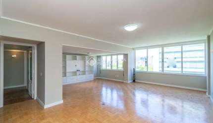 Apartamento com 2 quartos à venda na Rua Vinte e Quatro de Outubro, 624, Moinhos de Vento, Porto Alegre, 147 m2 por R$ 980.000
