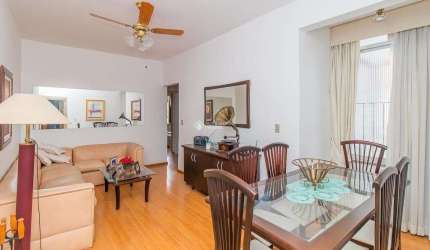 Apartamento com 3 quartos à venda na Rua Comendador Azevedo, 464, Floresta, Porto Alegre, 78 m2 por R$ 400.000