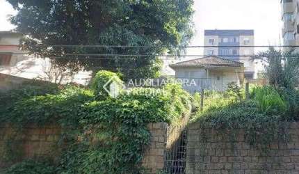 Terreno à venda na Rua Professor Bertrand Russel, 104, Vila Ipiranga, Porto Alegre, 360 m2 por R$ 450.000