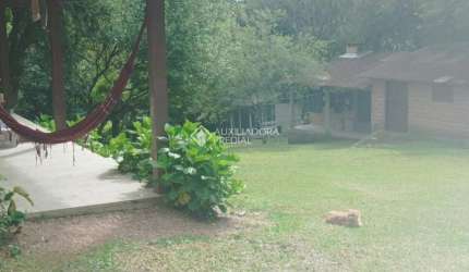 Fazenda à venda na Rua Mariazinha Paz, 330, Fiuza, Viamão, 100 m2 por R$ 450.000