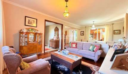 Casa em condomínio fechado com 3 quartos à venda na Avenida Firmino Octávio Bimbi, 255, Cavalhada, Porto Alegre, 297 m2 por R$ 2.650.000