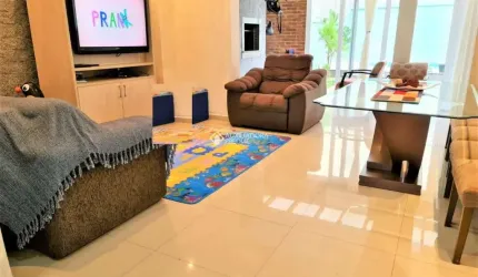 Casa em condomínio fechado com 3 quartos à venda na Rua Canísio Binsfeld, 341, Hípica, Porto Alegre, 210 m2 por R$ 830.000