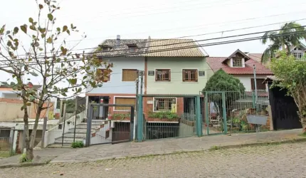 Casa com 3 quartos à venda na Rua Doutor Pitrez, 716, Ipanema, Porto Alegre, 231 m2 por R$ 725.000