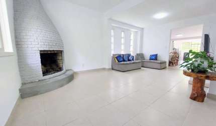 Casa com 5 quartos à venda na Rua Armando Czamanski, 105, Ipanema, Porto Alegre, 291 m2 por R$ 850.000