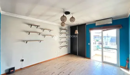 Casa com 2 quartos à venda na Rua Doutor Hermes Pacheco, 775, Hípica, Porto Alegre, 104 m2 por R$ 314.000