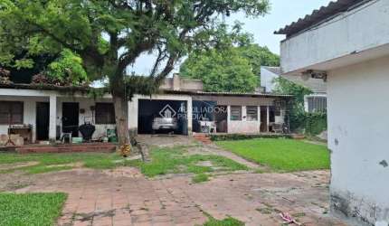 Casa com 3 quartos à venda na Rua João Mendes Ouriques, 455, Jardim Isabel, Porto Alegre, 300 m2 por R$ 640.000