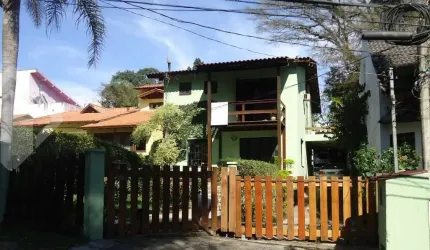 Casa em condomínio fechado com 3 quartos à venda na Avenida Senador Salgado Filho, 215, São Lucas, Viamão, 225 m2 por R$ 690.000