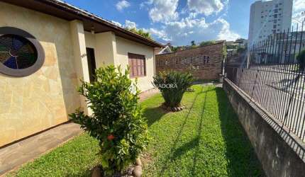 Casa com 4 quartos à venda na Rua Duque de Caxias, 115, Ideal, Novo Hamburgo, 220 m2 por R$ 406.000