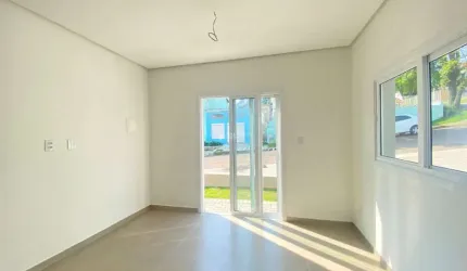 Casa com 2 quartos à venda na LOURIVAL LEITE DE OLIVEIRA, 150, Canudos, Novo Hamburgo, 62 m2 por R$ 245.000
