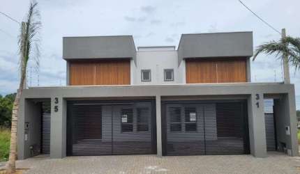 Casa com 3 quartos à venda na GABRIEL AISLAN MARTINS, 31, Canudos, Novo Hamburgo, 194 m2 por R$ 798.500