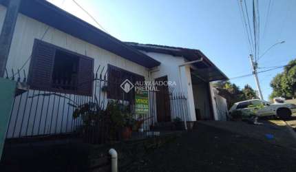 Casa com 2 quartos à venda na Rua Síria, 54, Petrópolis, Novo Hamburgo, 36 m2 por R$ 380.000