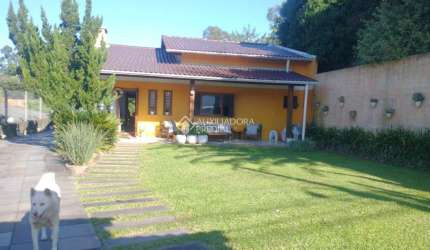 Casa com 3 quartos à venda na Rua Balduíno Michel, 125, Rondônia, Novo Hamburgo, 200 m2 por R$ 689.000
