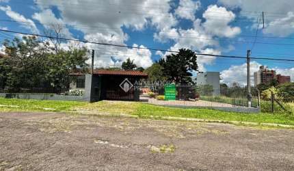 Casa com 2 quartos à venda na Rua Caxambu, 129, Vila Nova, Novo Hamburgo, 820 m2 por R$ 1.549.900