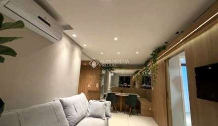 Apartamento com 2 quartos à venda na Rua Júlio Birck, 620, Vila Nova, Novo Hamburgo, 60 m2 por R$ 477.000