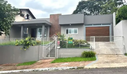 Casa com 3 quartos à venda na Rua Barão de Rio Branco, 79, Operário, Novo Hamburgo, 153 m2 por R$ 890.000