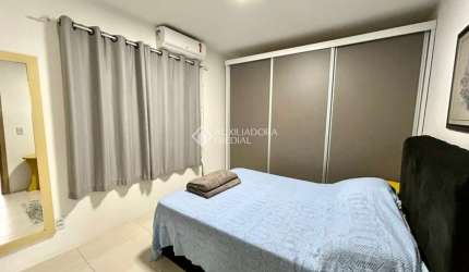 Apartamento com 2 quartos à venda na Rua Júlio Birck, 650, Vila Nova, Novo Hamburgo, 62 m2 por R$ 240.000