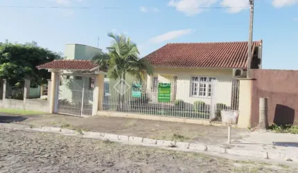 Casa em condomínio fechado com 3 quartos à venda na Rua Grécia, 119, Petrópolis, Novo Hamburgo, 225 m2 por R$ 789.000