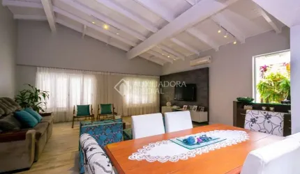 Casa em condomínio fechado com 3 quartos à venda na Rua Santa Maria, 217, Ideal, Novo Hamburgo, 447 m2 por R$ 1.059.000