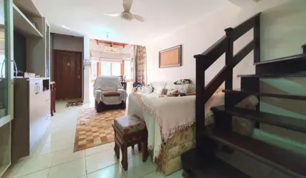 Casa com 2 quartos à venda na Rua Elias Bothome, 62, Jardim Itu Sabará, Porto Alegre, 112 m2 por R$ 570.000