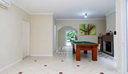 Casa com 3 quartos à venda na Rua Walter Kaufmann, 580, Jardim Itu Sabará, Porto Alegre, 307 m2 por R$ 1.757.500