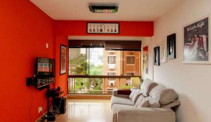Apartamento com 3 quartos à venda na Rua Estácio de Sá, 905, Chácara das Pedras, Porto Alegre, 73 m2 por R$ 570.000