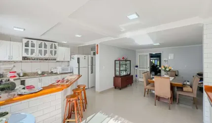 Casa com 4 quartos à venda na Rua Henrique Scliar, 16, Jardim Itu Sabará, Porto Alegre, 233 m2 por R$ 1.150.000