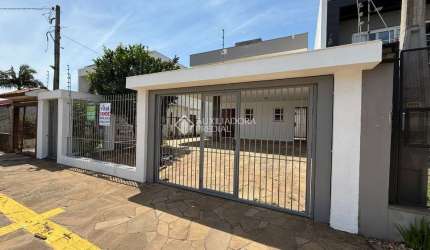 Casa com 4 quartos à venda na Rua Bartolomeu de Gusmão, 351, Fátima, Canoas, 200 m2 por R$ 750.000