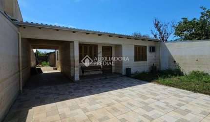 Casa com 2 quartos à venda na Rua Tupanciretã, 435, Mathias Velho, Canoas, 120 m2 por R$ 298.000