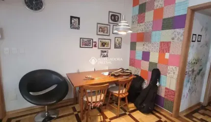 Apartamento com 3 quartos à venda na Rua Castro Alves, 341, Independência, Porto Alegre, 87 m2 por R$ 450.000