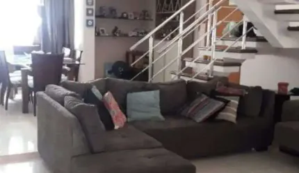 Sobrado 3 dormitórios sendo 1 suíte – R$ 850.000,00
