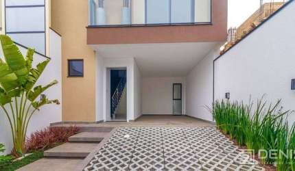 Excelente Sobrado - 3 Suítes - 187m² - Ressacada - Itajaí/SC