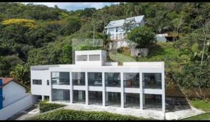 Incrível Hostel - 1 Suíte + 11 Qt - Frente Mar - Praia de Cabeçudas - Itajaí/SC